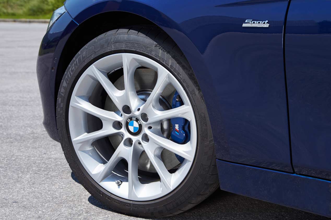 Primera prueba: BMW Serie 340i 2015, agilidad potenciada