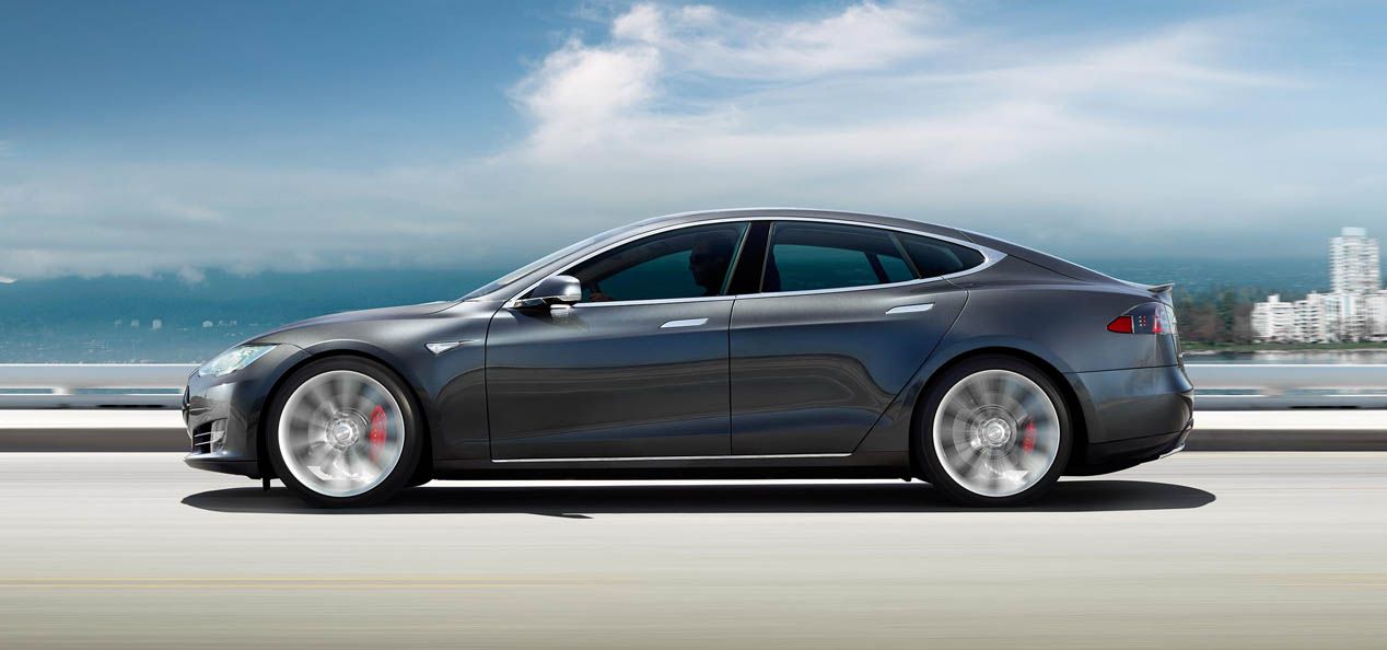 Tesla Model S 2015