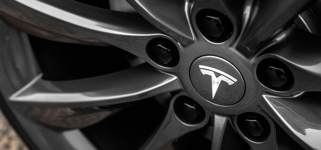 Tesla Model S 2015