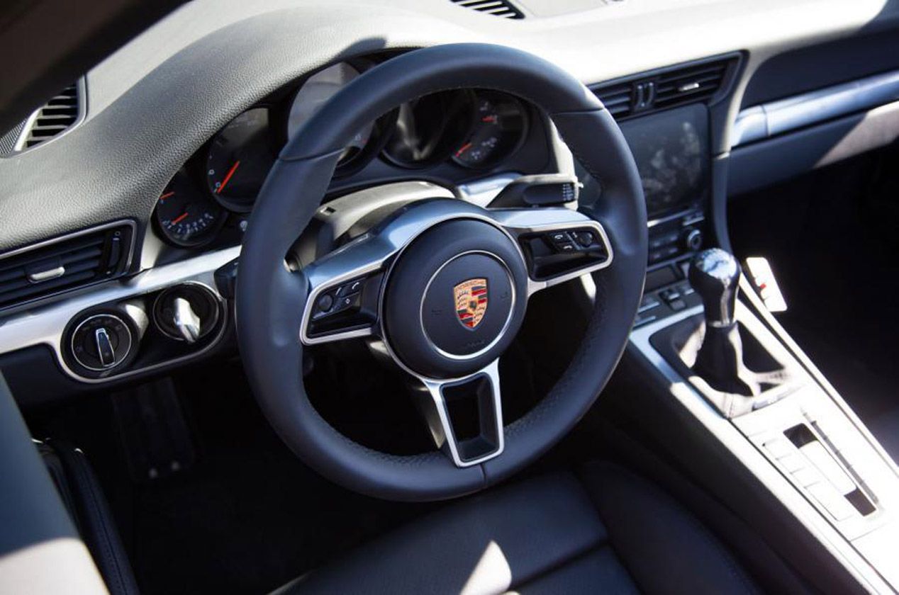 El actualizado Porsche 911, de camuflaje por Sudáfrica