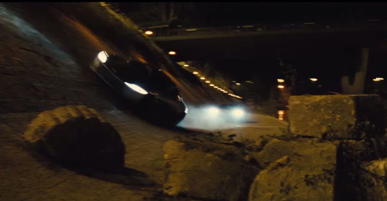 Los coches de Spectre, la última de James Bond, en acción