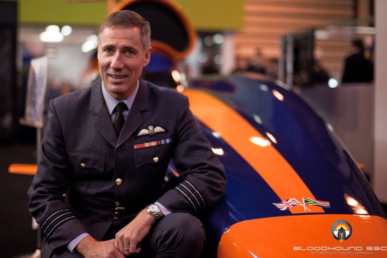 Bloodhound SSC, más rápido que una bala para batir el récord de velocidad