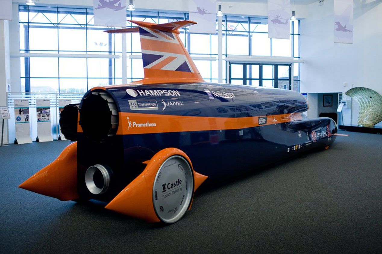 Bloodhound SSC, más rápido que una bala para batir el récord de velocidad