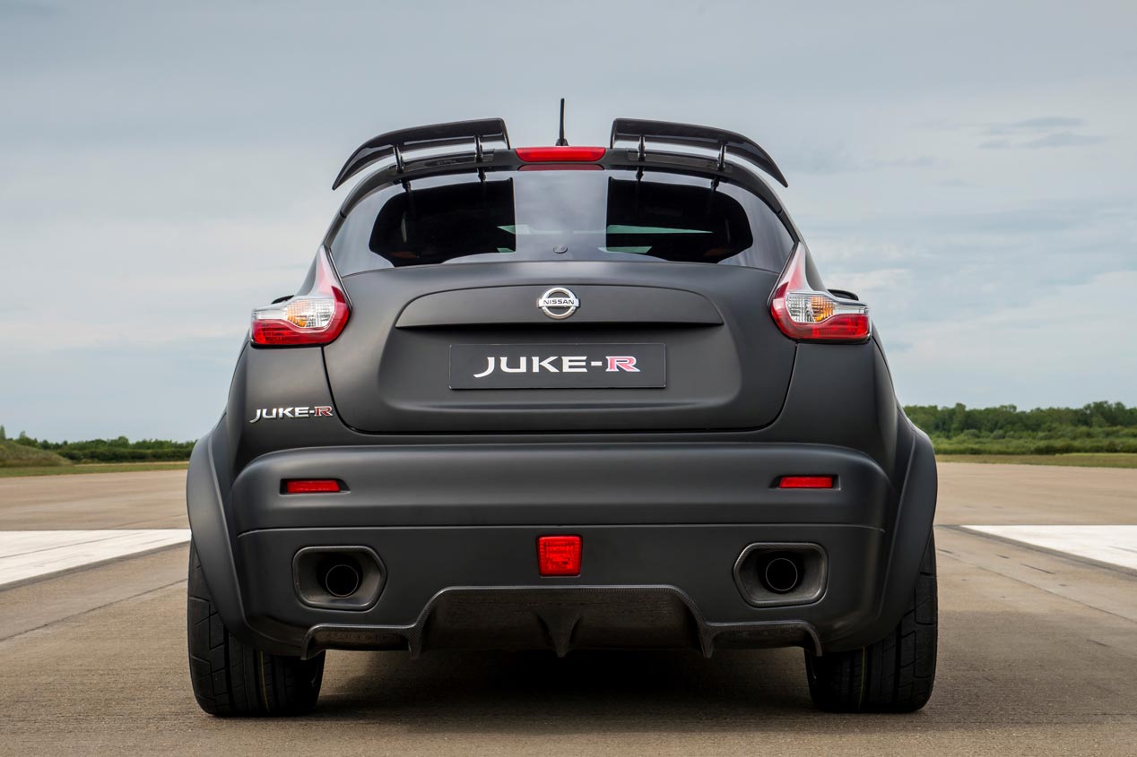 Primera prueba: Nissan Juke R 2.0, musculoso