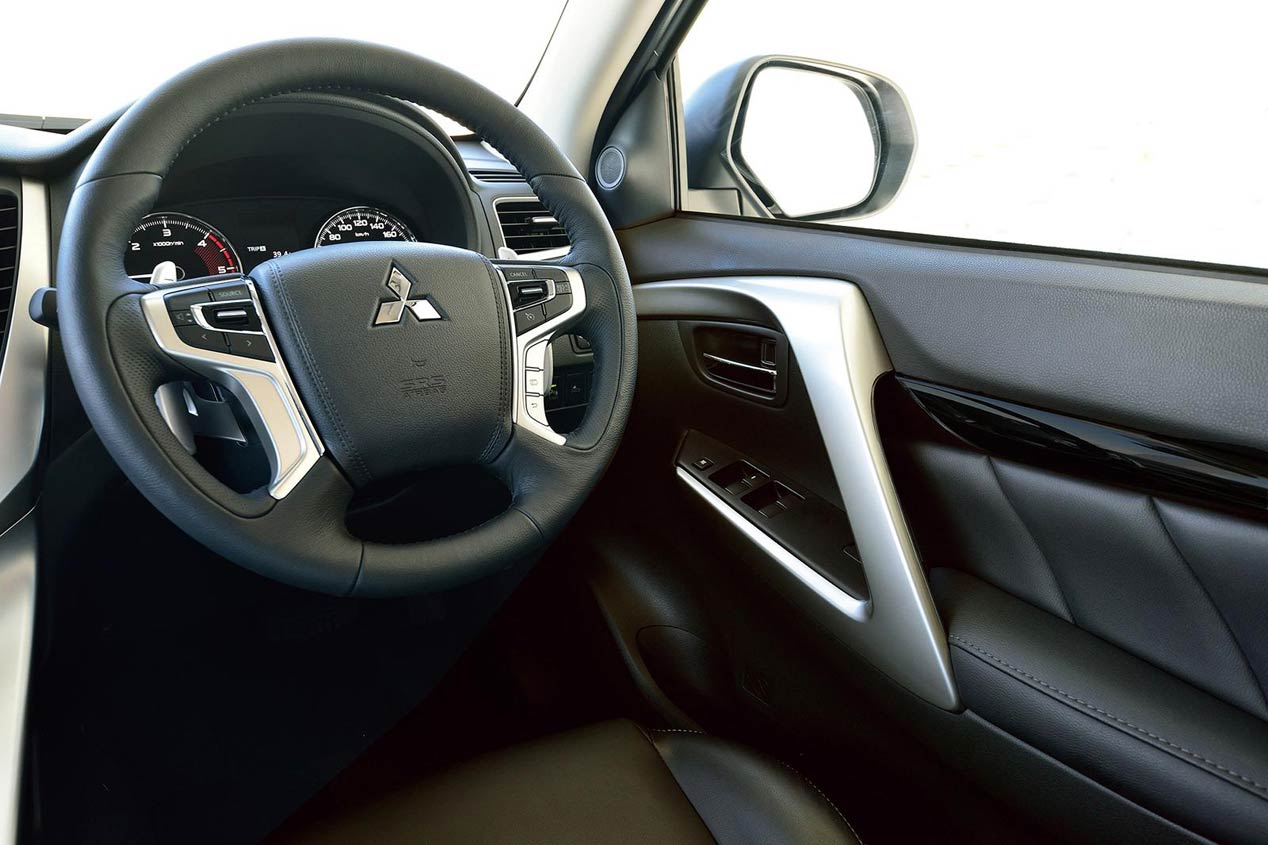 Mitsubishi Montero Sport 2016