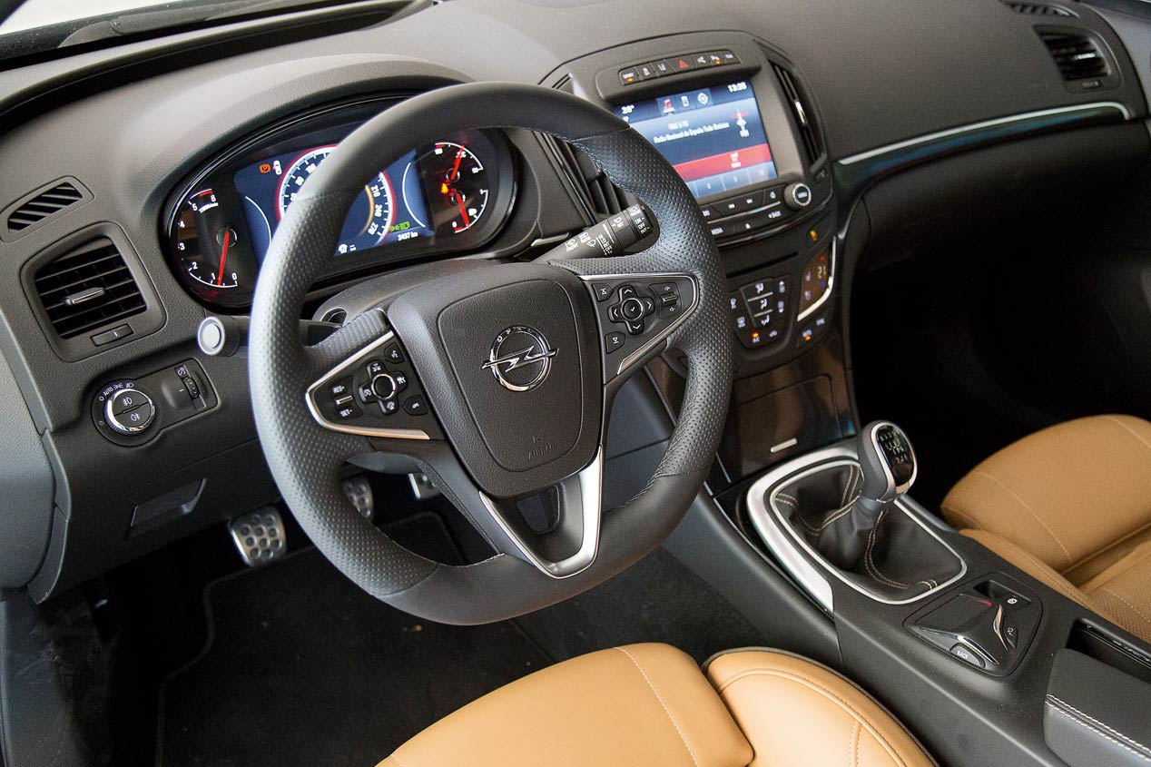 Comparativa: Opel Insignia 2.0 CDTi vs VW Passat 2.0 TDI DSG