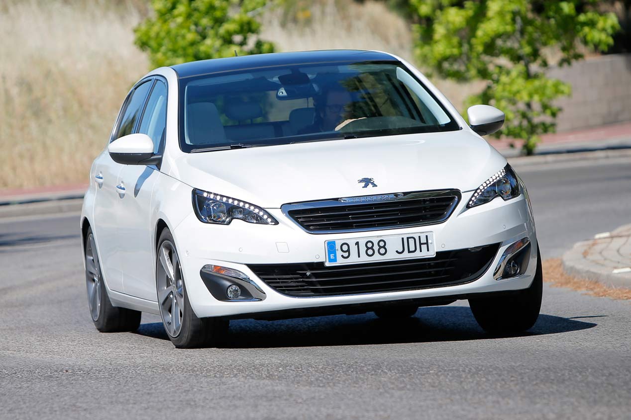 Citroën C4 1.6 BlueHDi contra DS 4 1.6 BlueHDi y Peugeot 308 1.6 BlueHDI