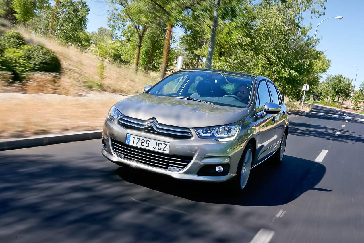 Citroën C4 1.6 BlueHDi contra DS 4 1.6 BlueHDi y Peugeot 308 1.6 BlueHDI