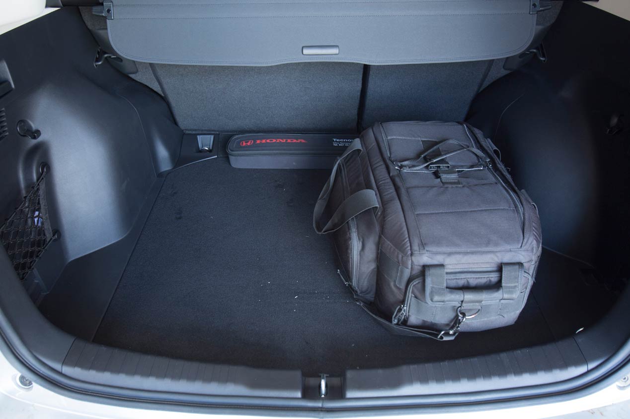Honda Civic Tourer o Honda CR-V: ¿cuál interesa más?