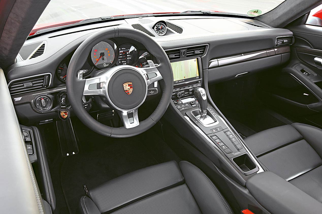 Comparativa: Porsche 911 Carrera S, 911 Carrera GTS y 911 GT3. ¿Cuál es el mejor?
