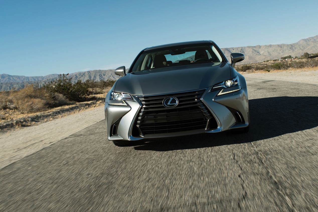 Lexus GS 2016, rediseñado y re-equipado