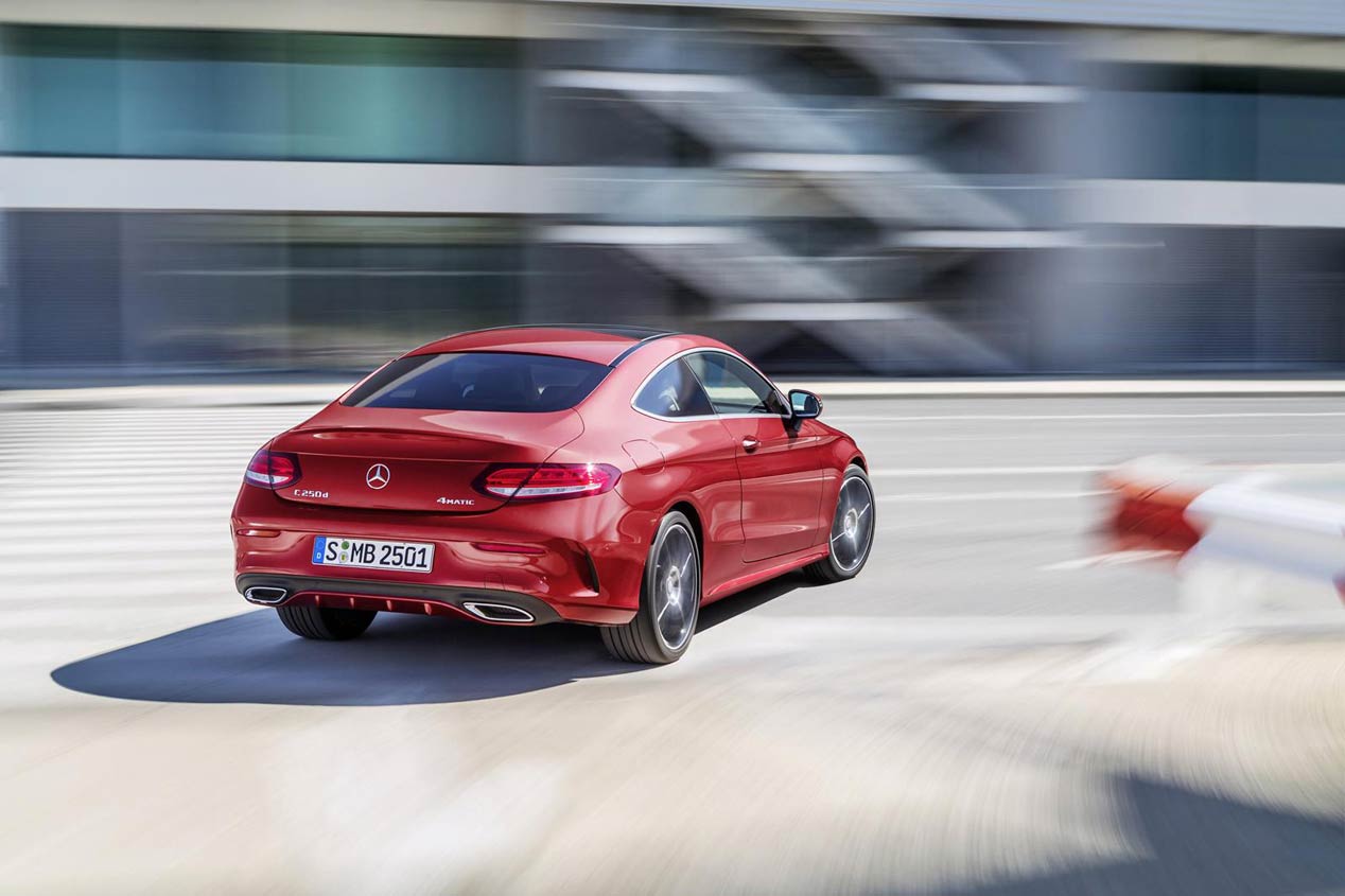Mercedes Clase C Coupé 2016: elegancia tecnológica y moderna