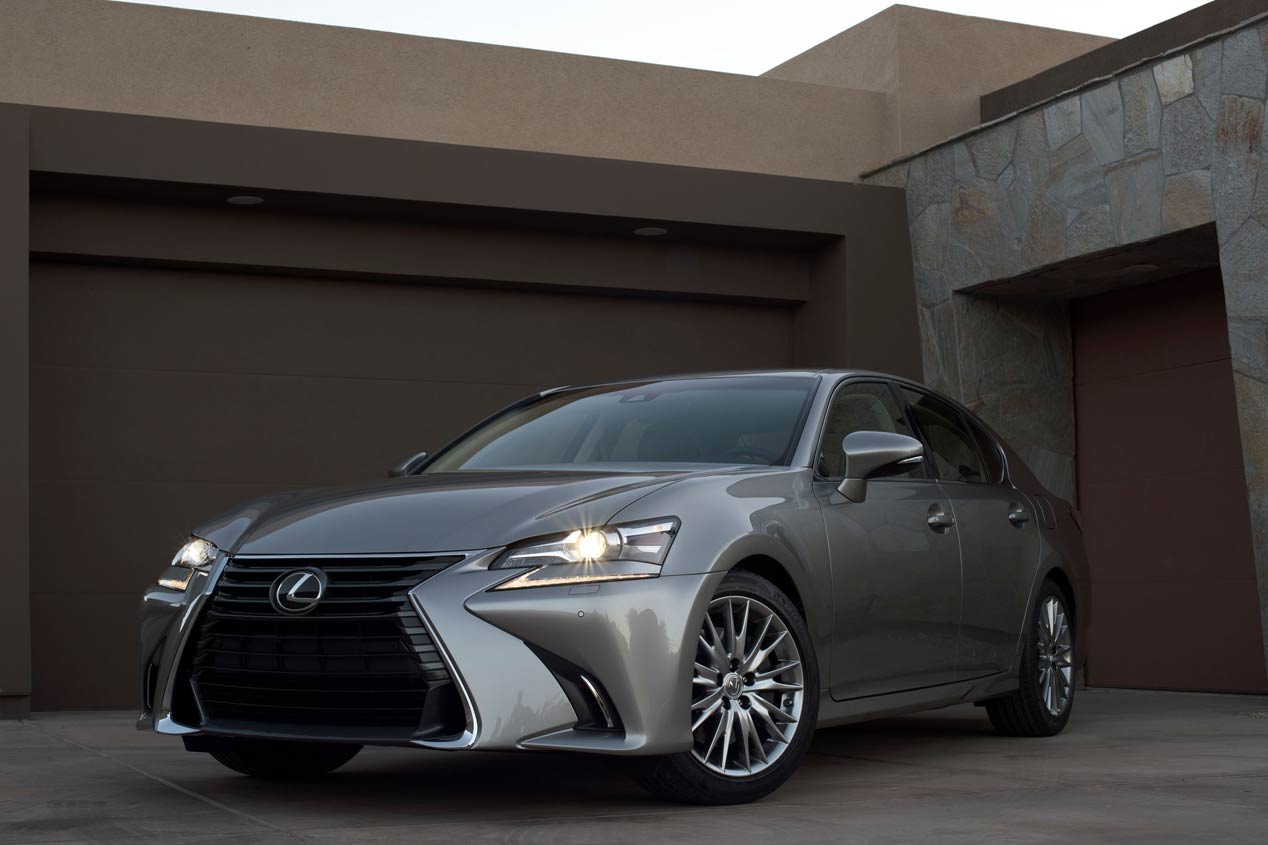 Lexus GS 2016, rediseñado y re-equipado