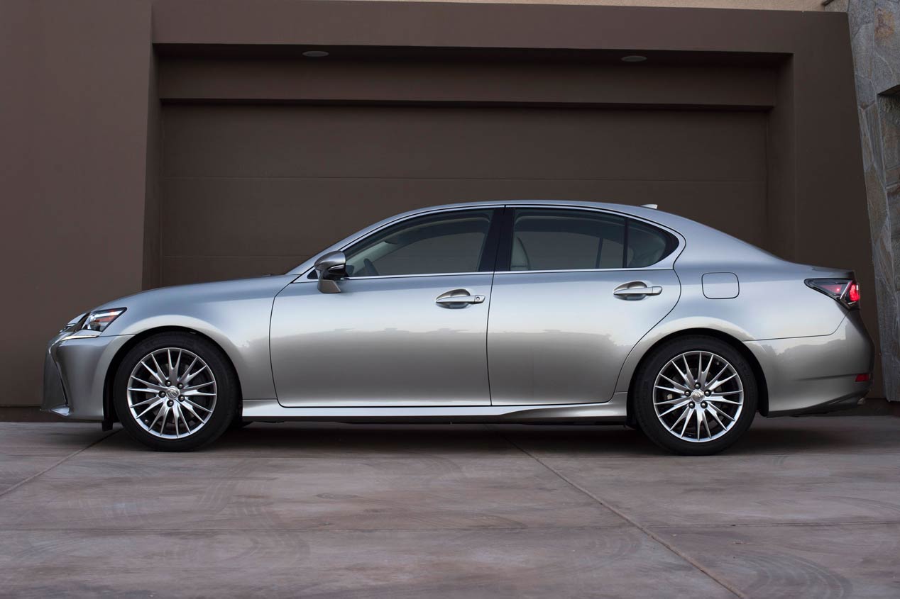 Lexus GS 2016, rediseñado y re-equipado
