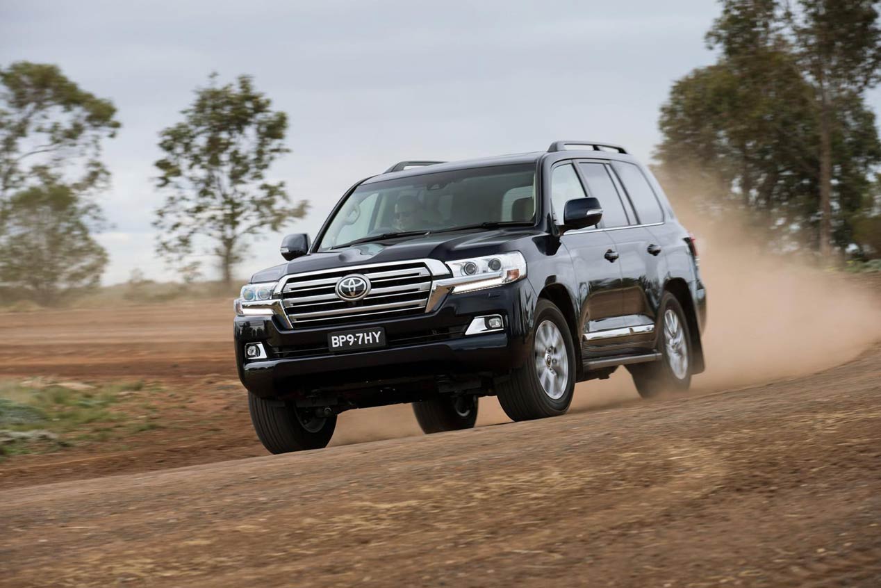 Toyota Land Cruiser 2016
