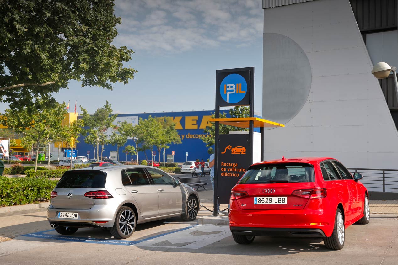 Comparativa: Audi A3 Sportback e-tron contra VW Golf GTE