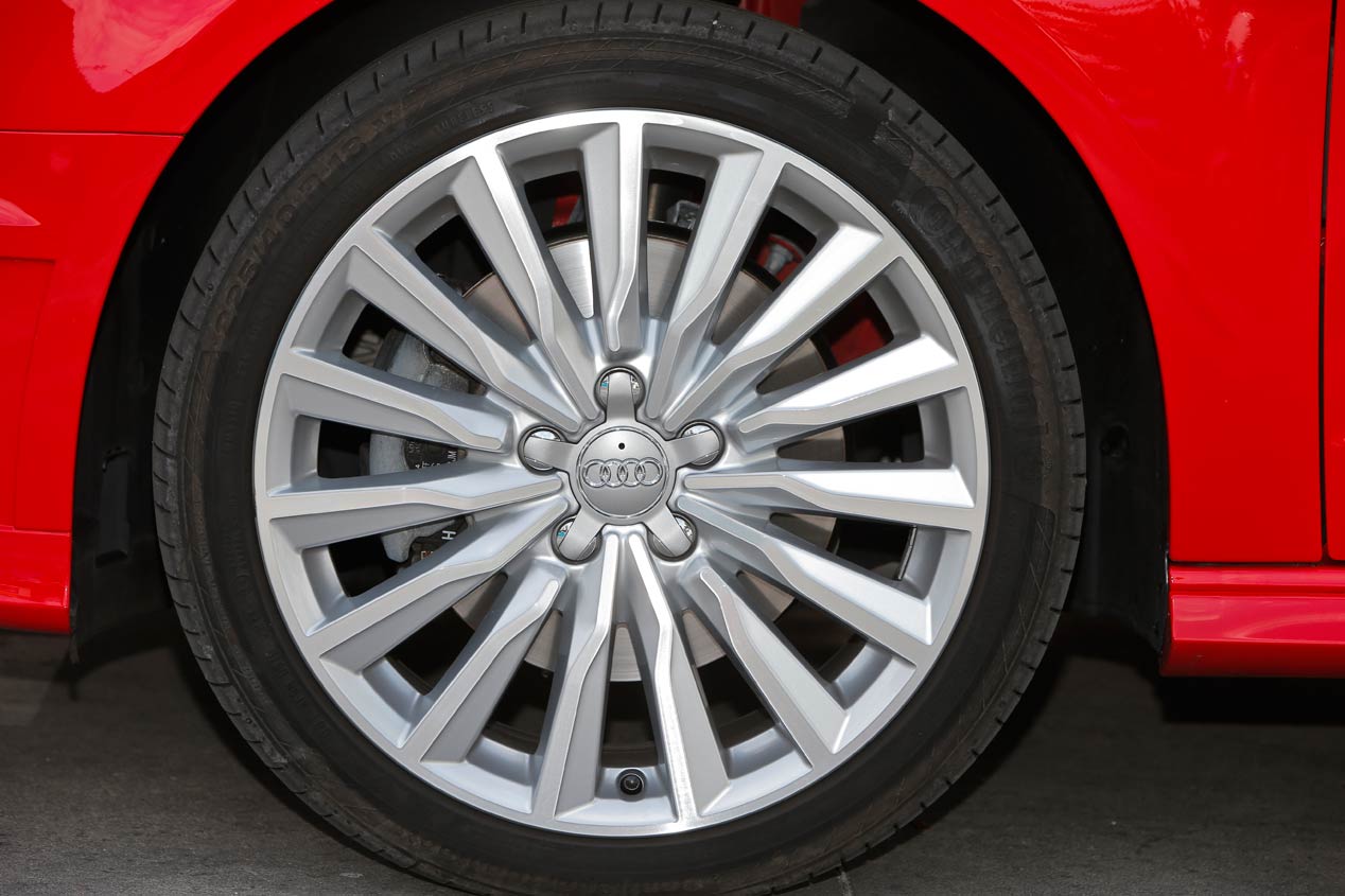 Comparativa: Audi A3 Sportback e-tron contra VW Golf GTE
