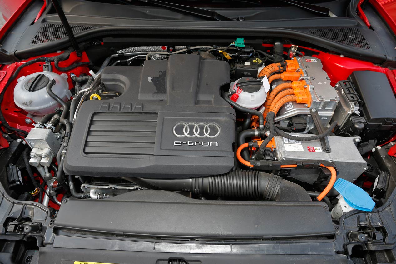 Comparativa: Audi A3 Sportback e-tron contra VW Golf GTE