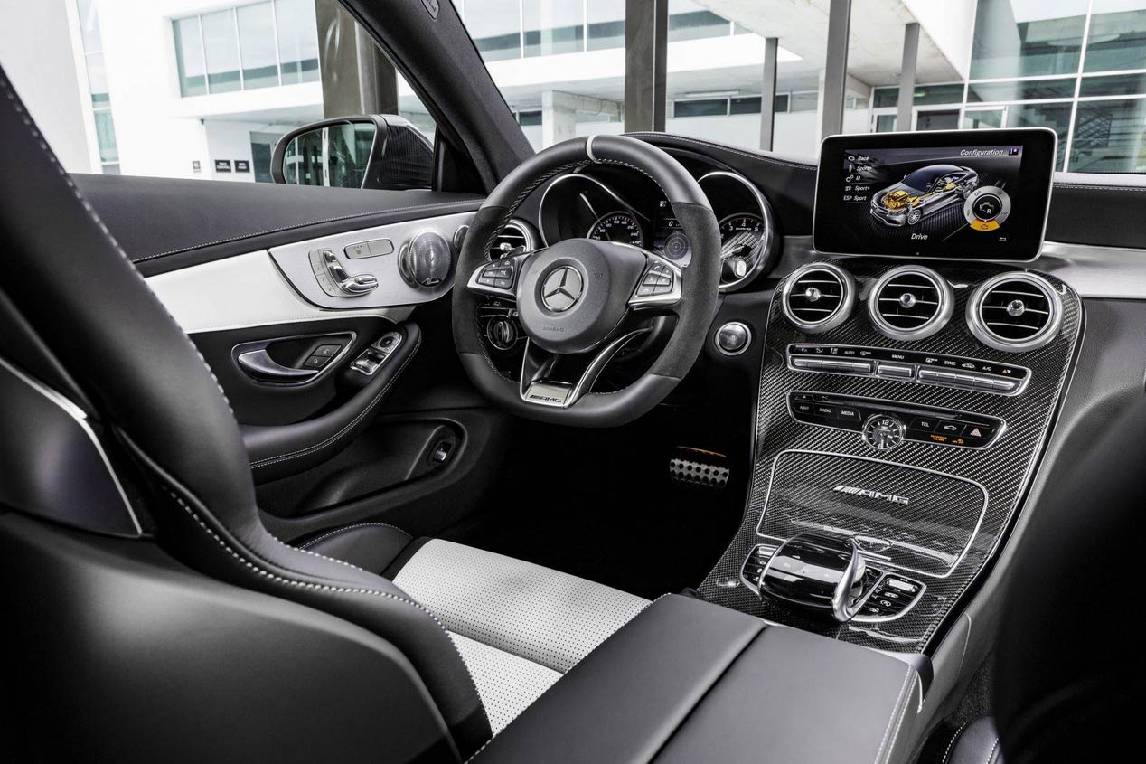 Mercedes C63 AMG Coupé 2016