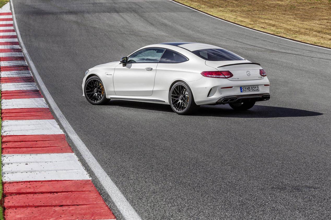 Mercedes C63 AMG Coupé 2016