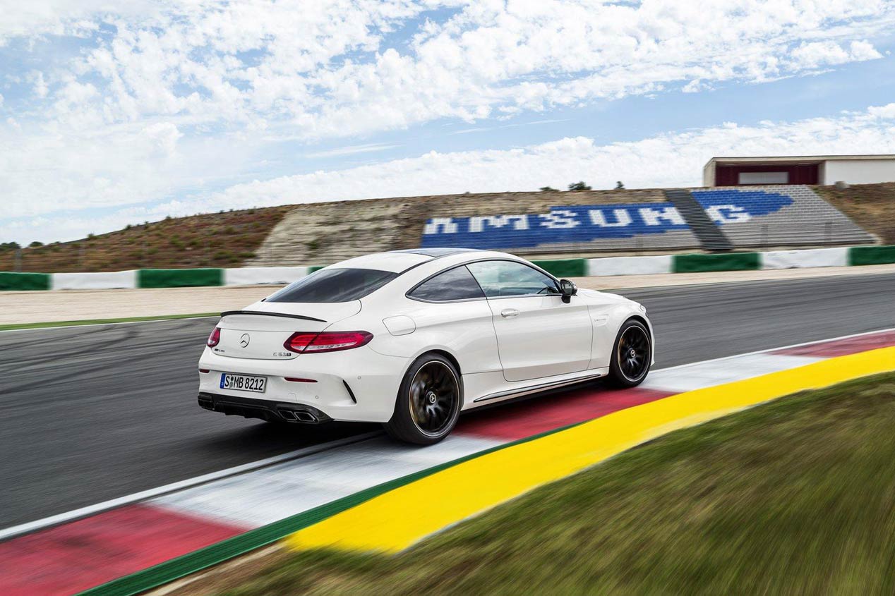 Mercedes C63 AMG Coupé 2016