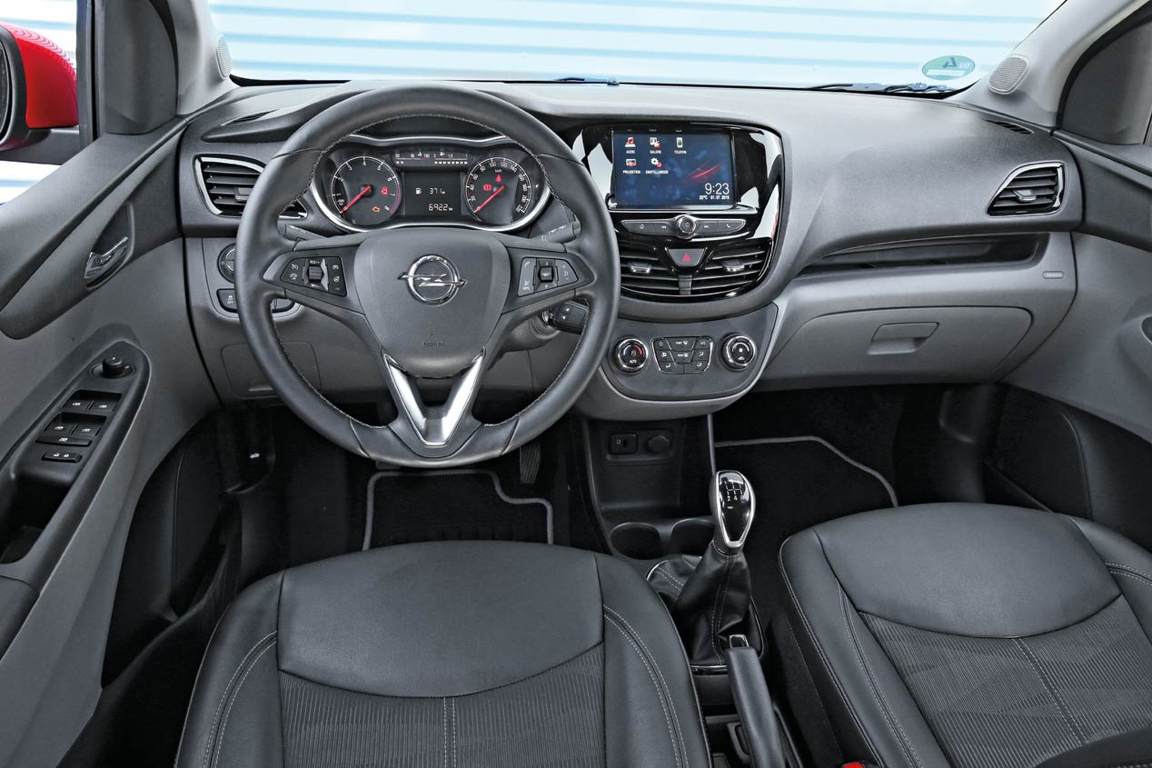 Opel Karl, Hyundai i10, Renault Clio y VW Up!, ¿cuál ofrece el mejor espacio interior?