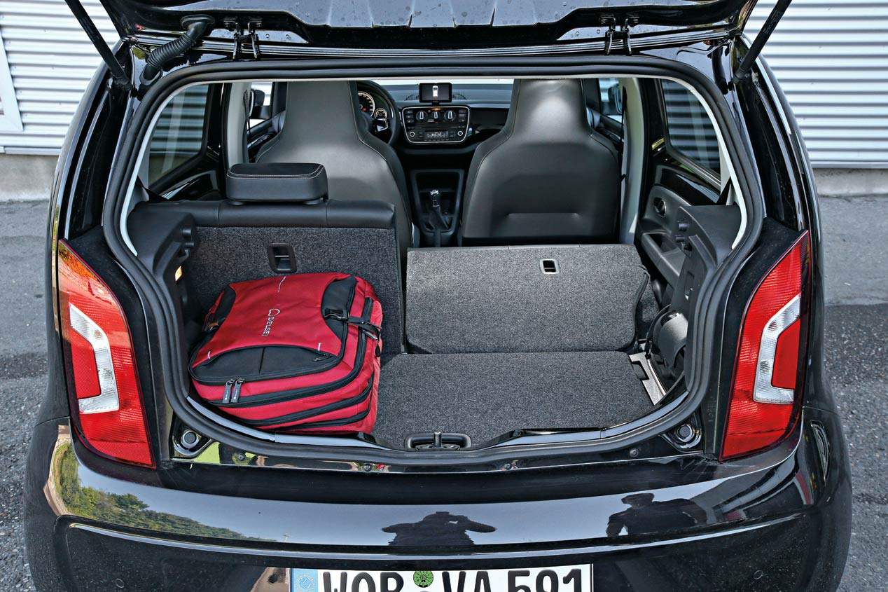 Opel Karl, Hyundai i10, Renault Clio y VW Up!, ¿cuál ofrece el mejor espacio interior?