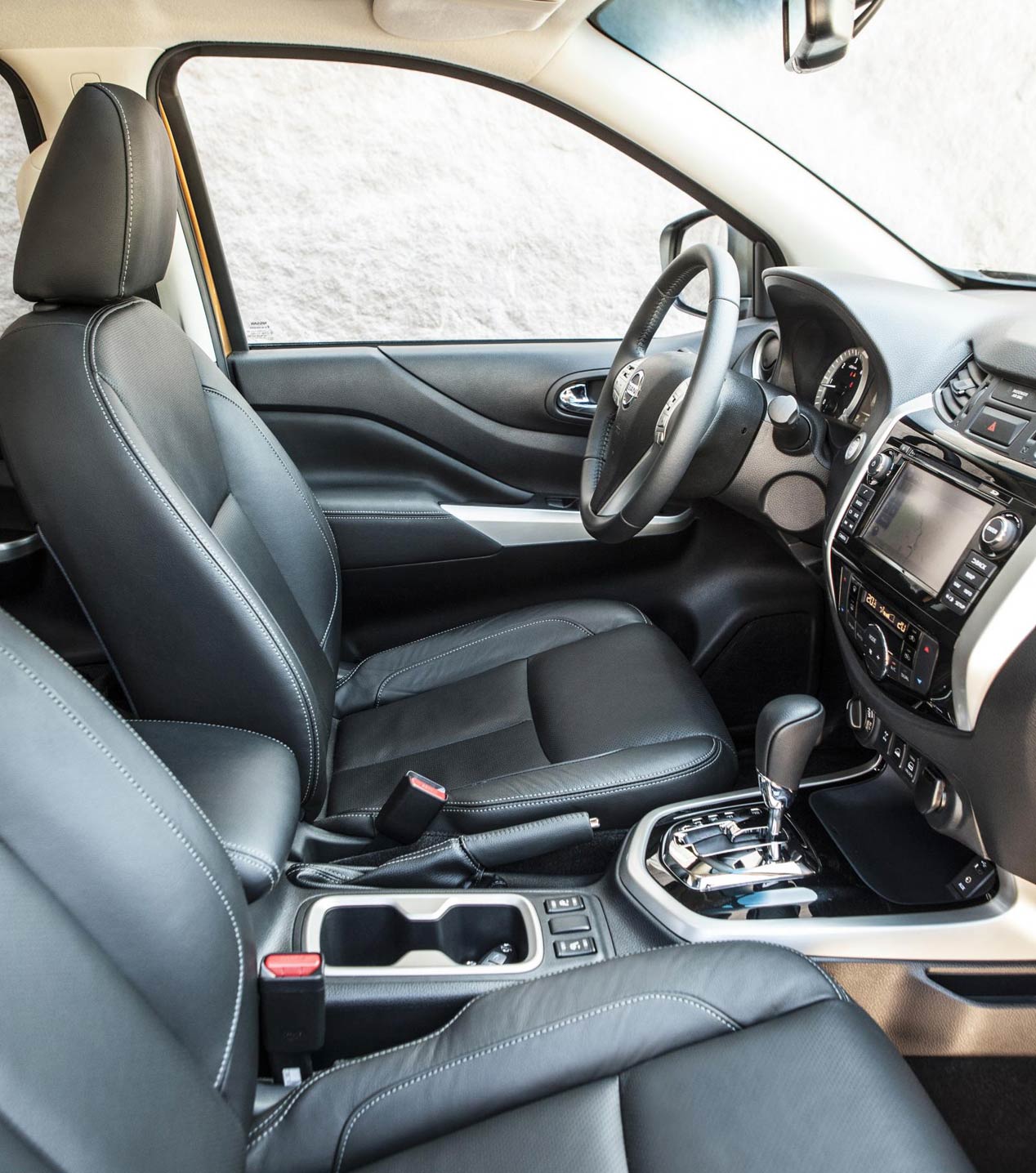 Nissan Navara NP300, pick-up de nueva generación para Frankfurt 2015