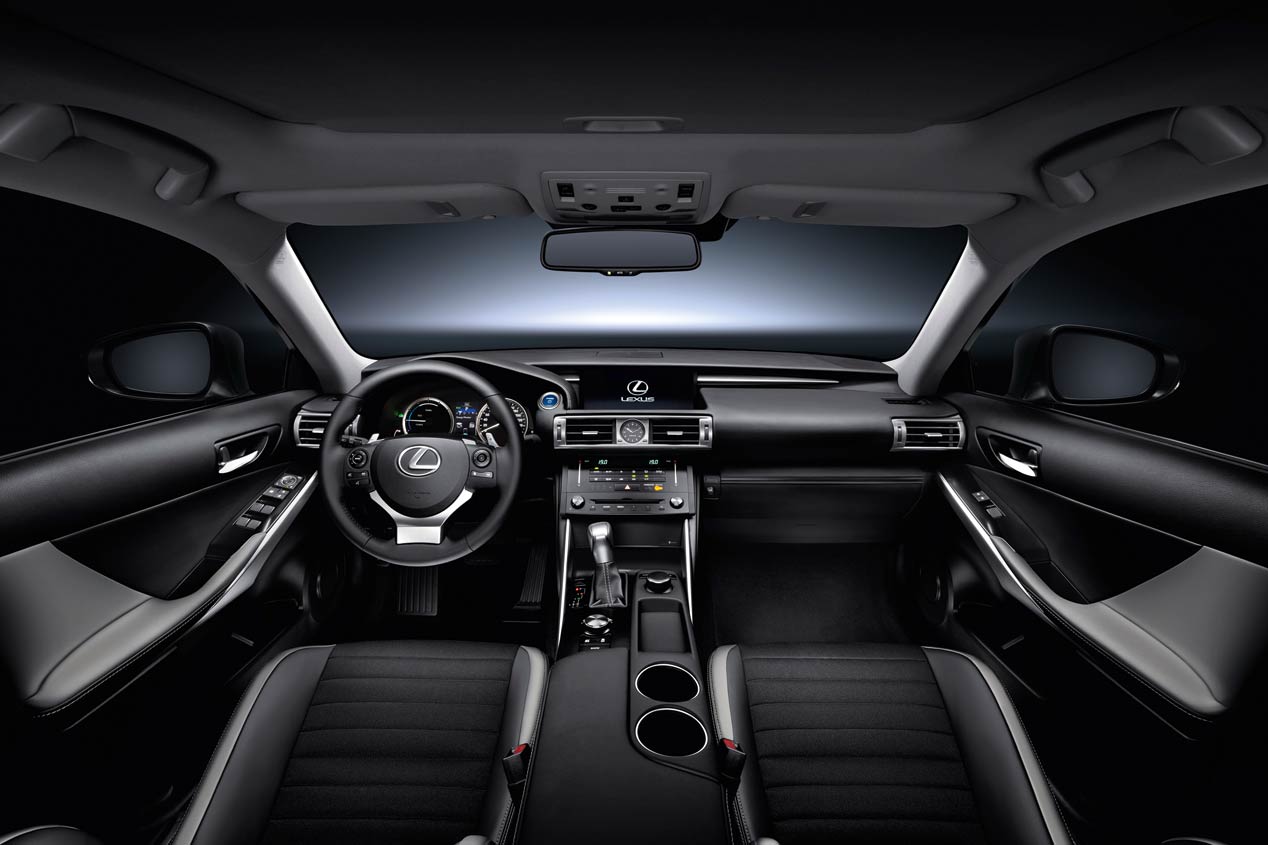 Lexus IS 300h Sport Edition