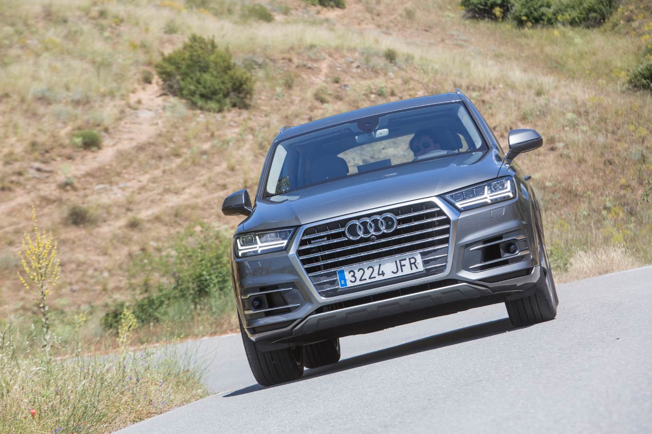 Prueba: Audi Q7 3.0 TDI quattro tiptronic, el SUV más cómodo