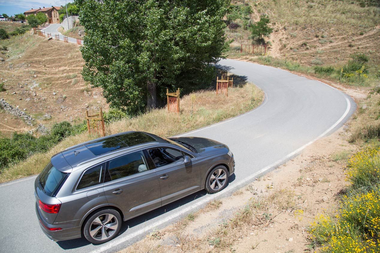 Prueba: Audi Q7 3.0 TDI quattro tiptronic, el SUV más cómodo