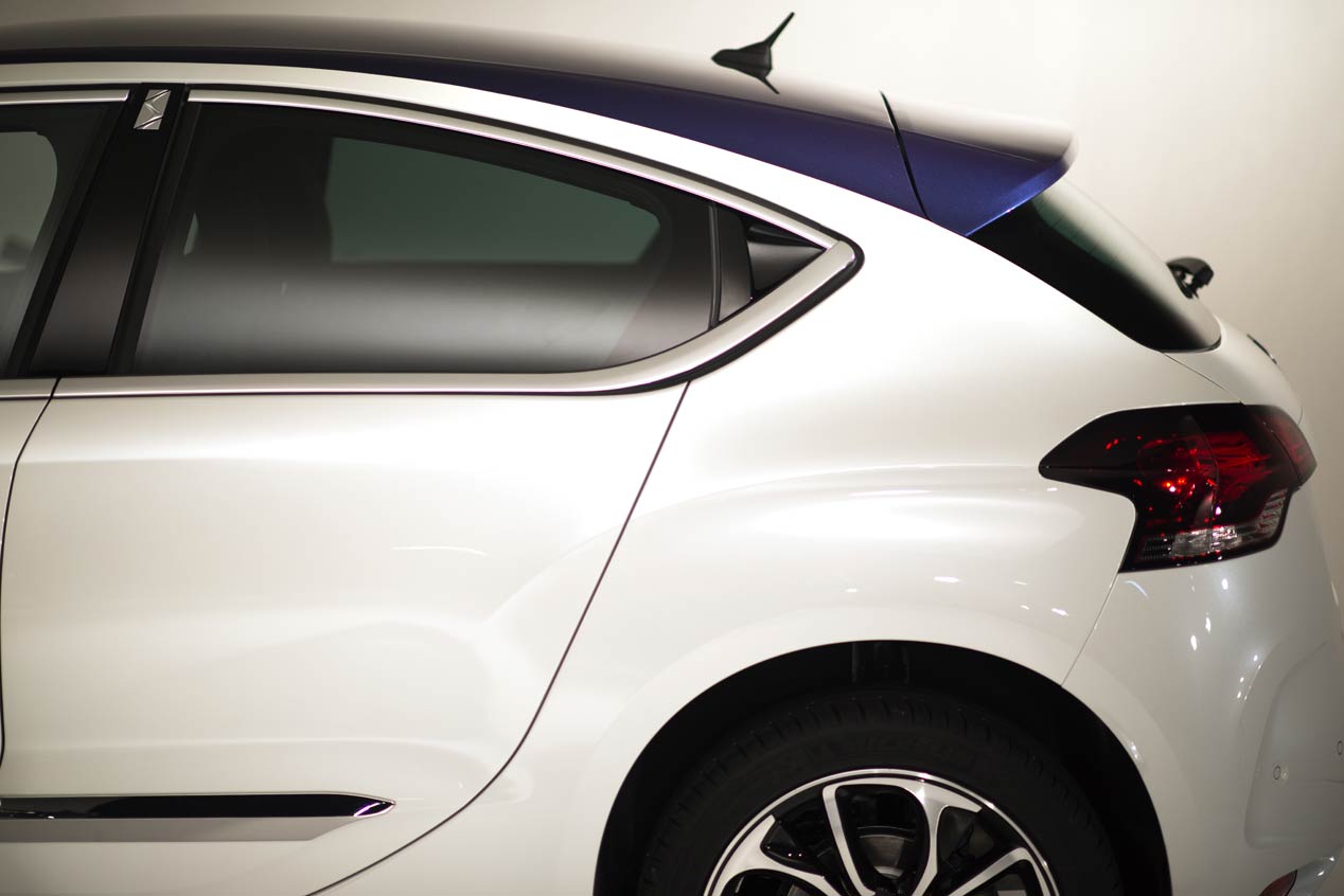 DS 4 2015, menos Citroën, más premium