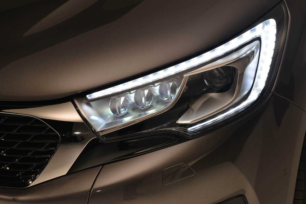 DS 4 2015, menos Citroën, más premium