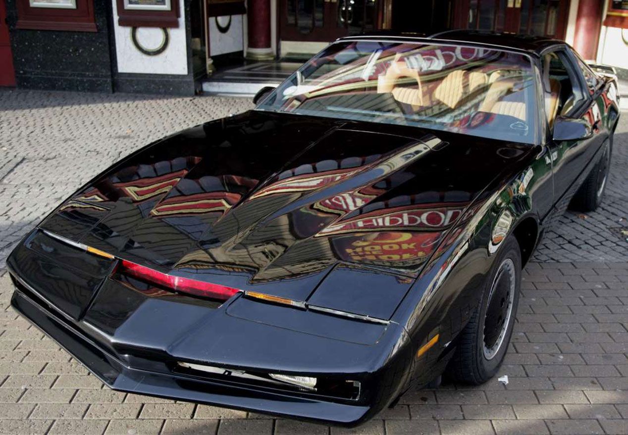 Los mejores coches futuristas… del cine
