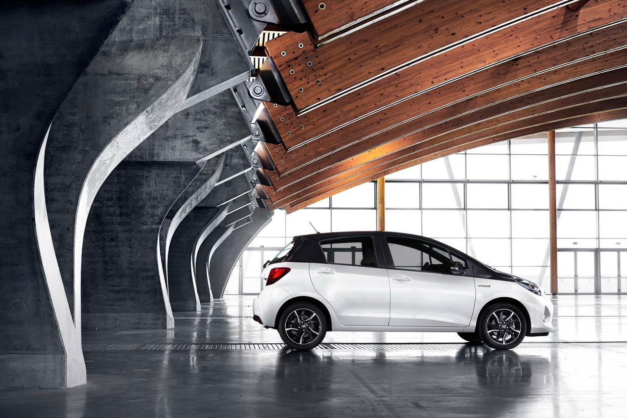 Toyota Yaris 2016, con las nuevas versiones Bi-Tone y Style