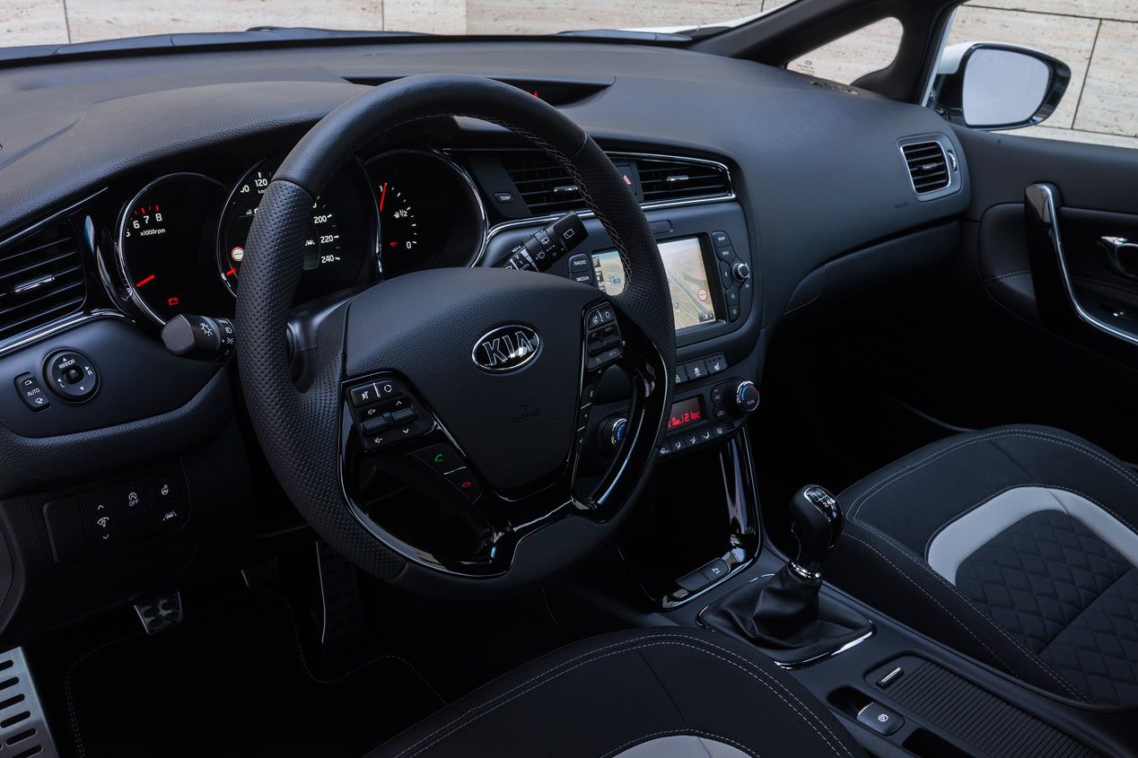 Primera Prueba: Kia cee'd, más refinado