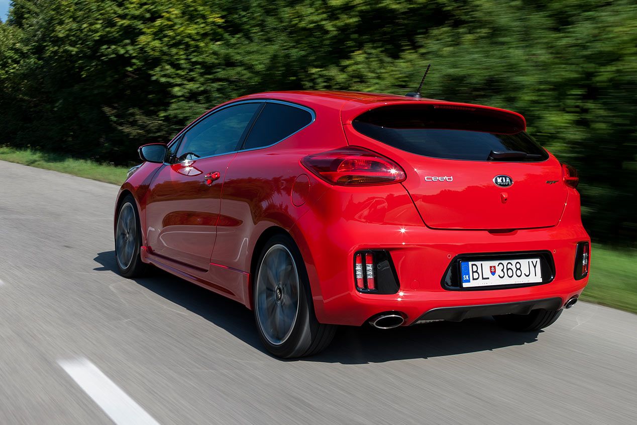 Primera Prueba: Kia cee'd, más refinado