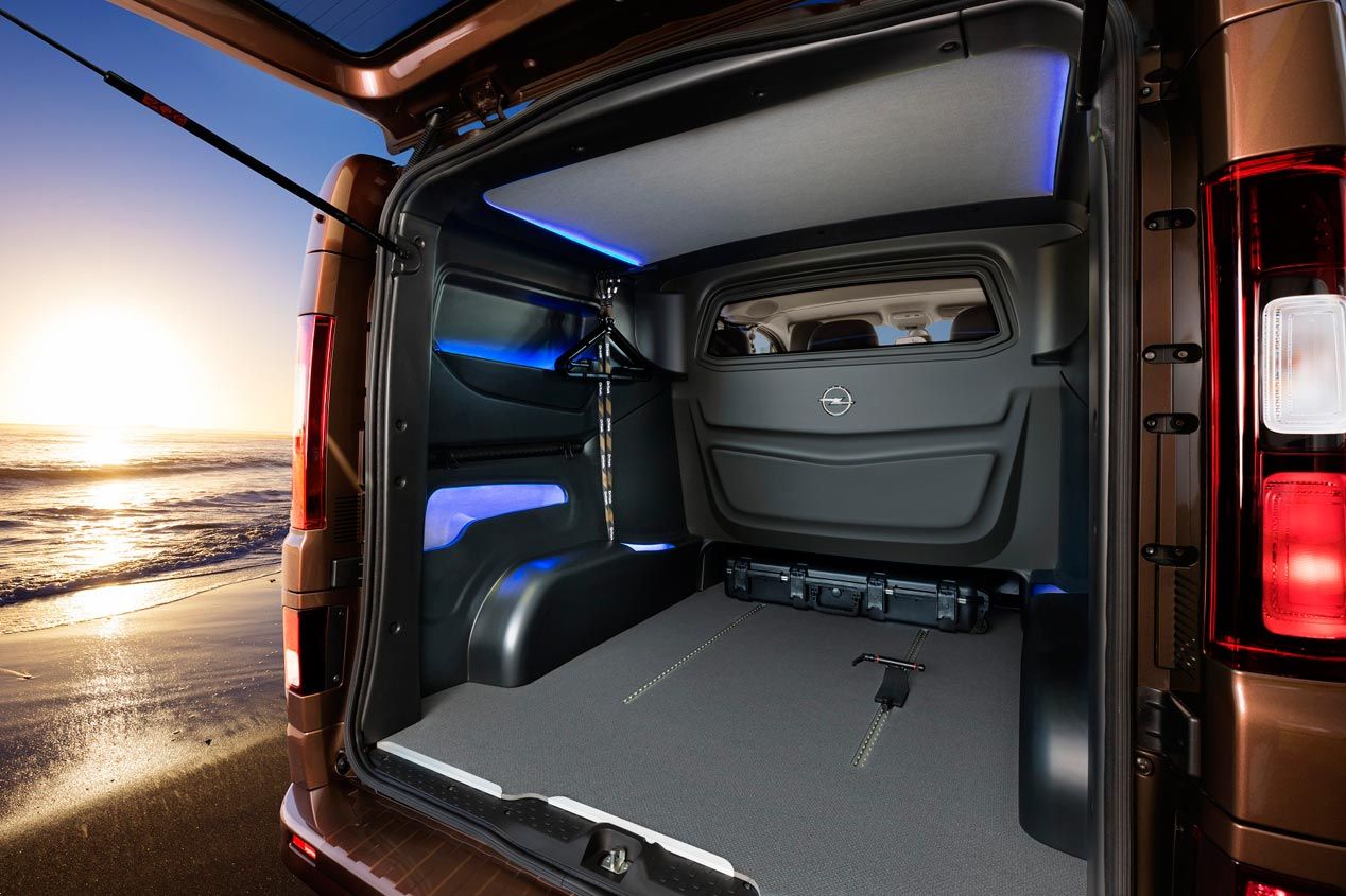 Opel Vivaro Surf, ocio para el Salón de Frankfurt