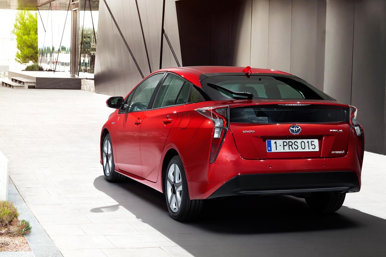 Toyota Prius 2016, el rey de los híbridos se reinventa