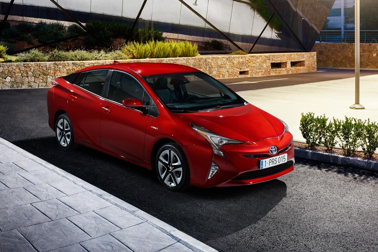 Toyota Prius 2016, el rey de los híbridos se reinventa