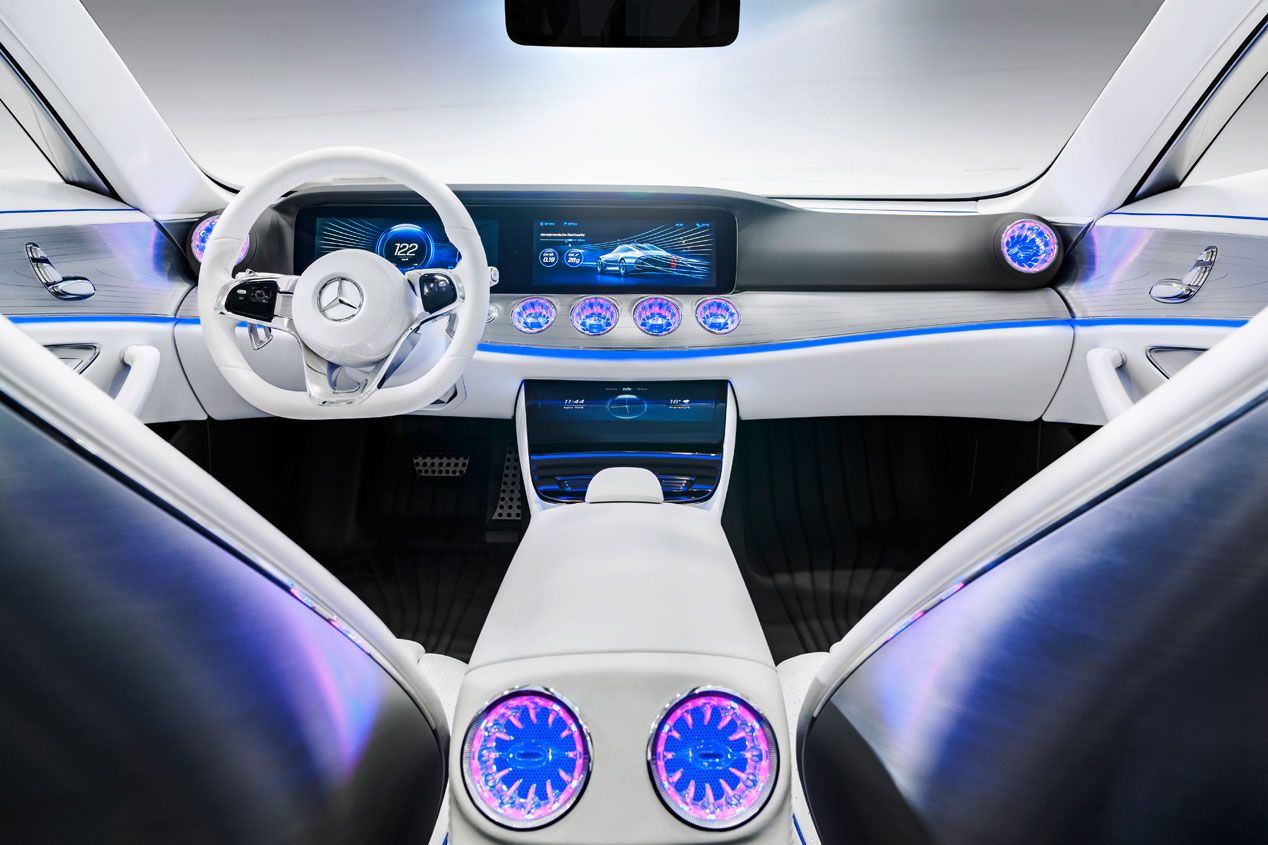 Mercedes-Benz 'Concept IAA', aerodinámica inteligente