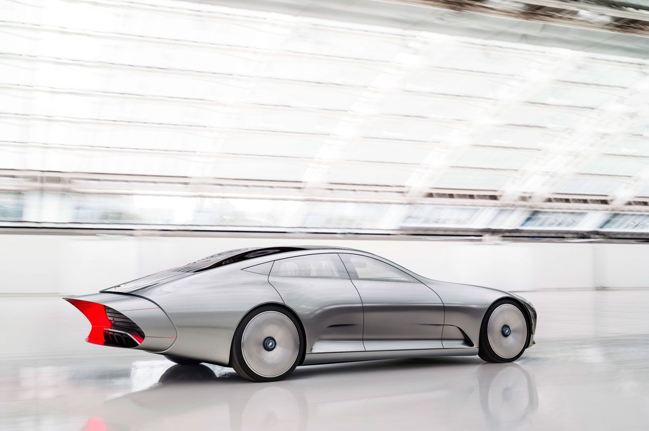 Mercedes-Benz 'Concept IAA', aerodinámica inteligente