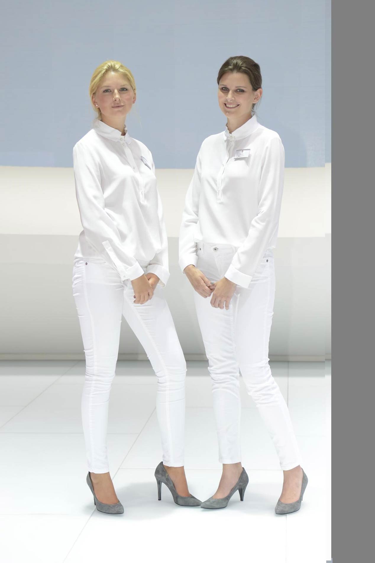 Las chicas más espectaculares del Salón de Frankfurt 2015