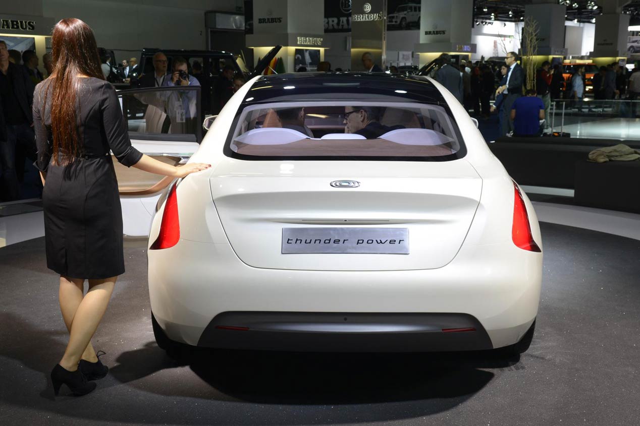 Thunder Power: berlina eléctrica china de más de 600 km de autonomía