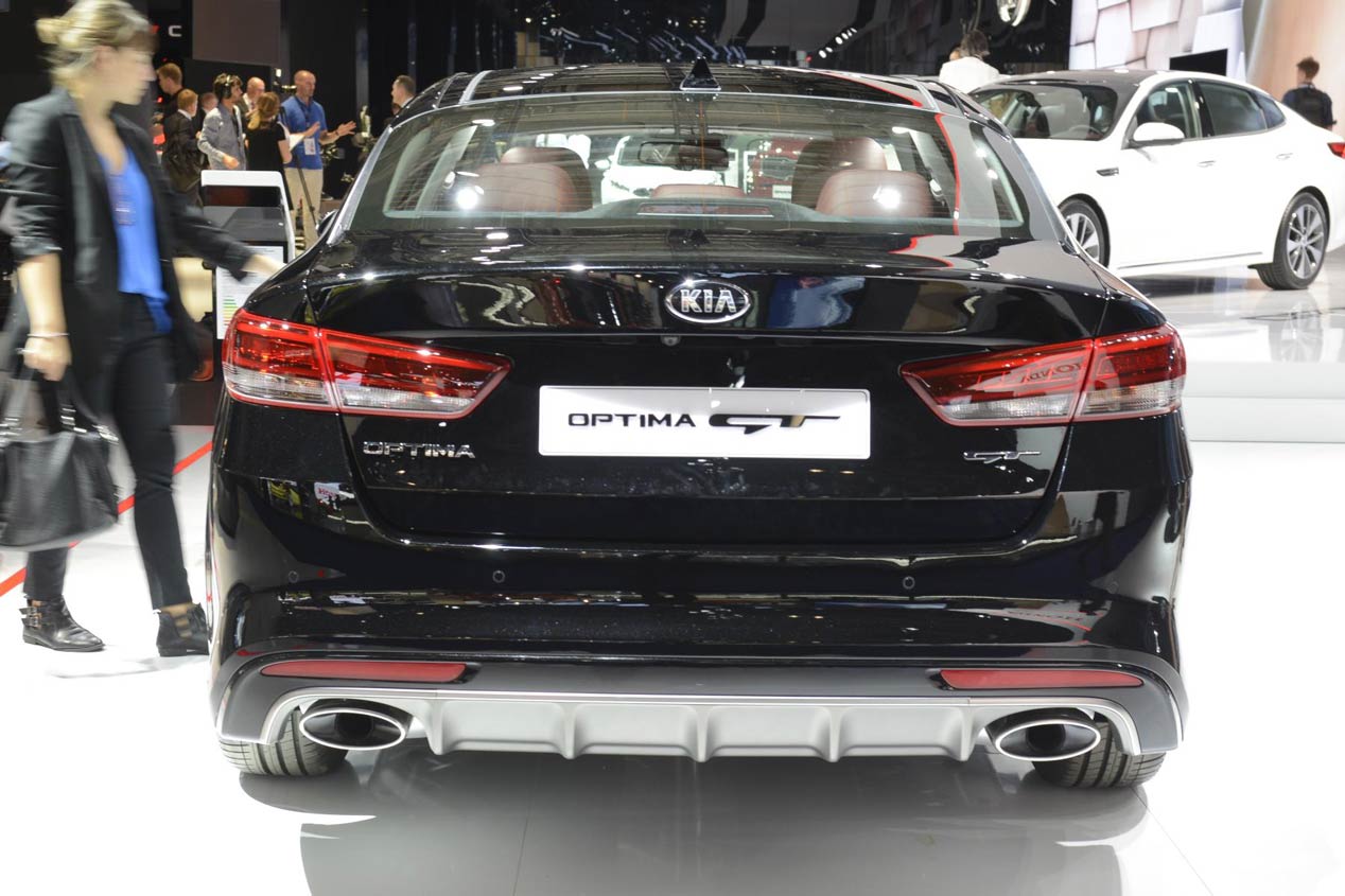 Kia Optima GT 2016, carácter deportivo