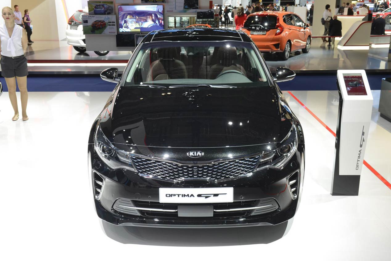Kia Optima GT 2016, carácter deportivo