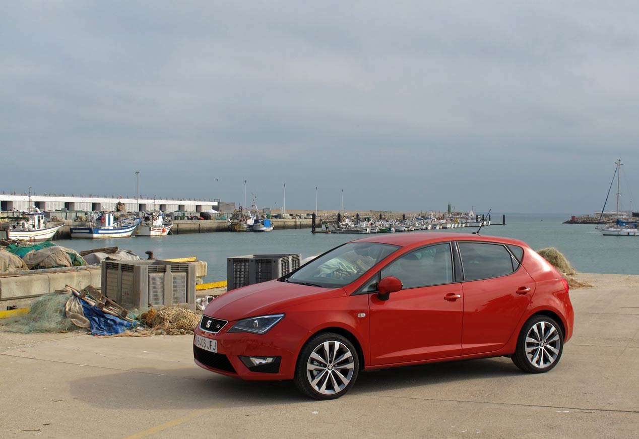 Rutas con el Seat Ibiza: Salamanca- Mérida – Itálica – Playas de Cádiz