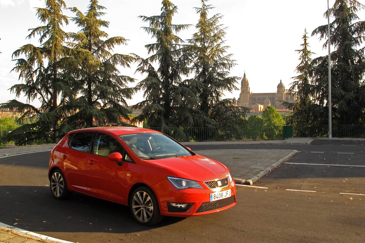 Rutas con el Seat Ibiza: Salamanca- Mérida – Itálica – Playas de Cádiz