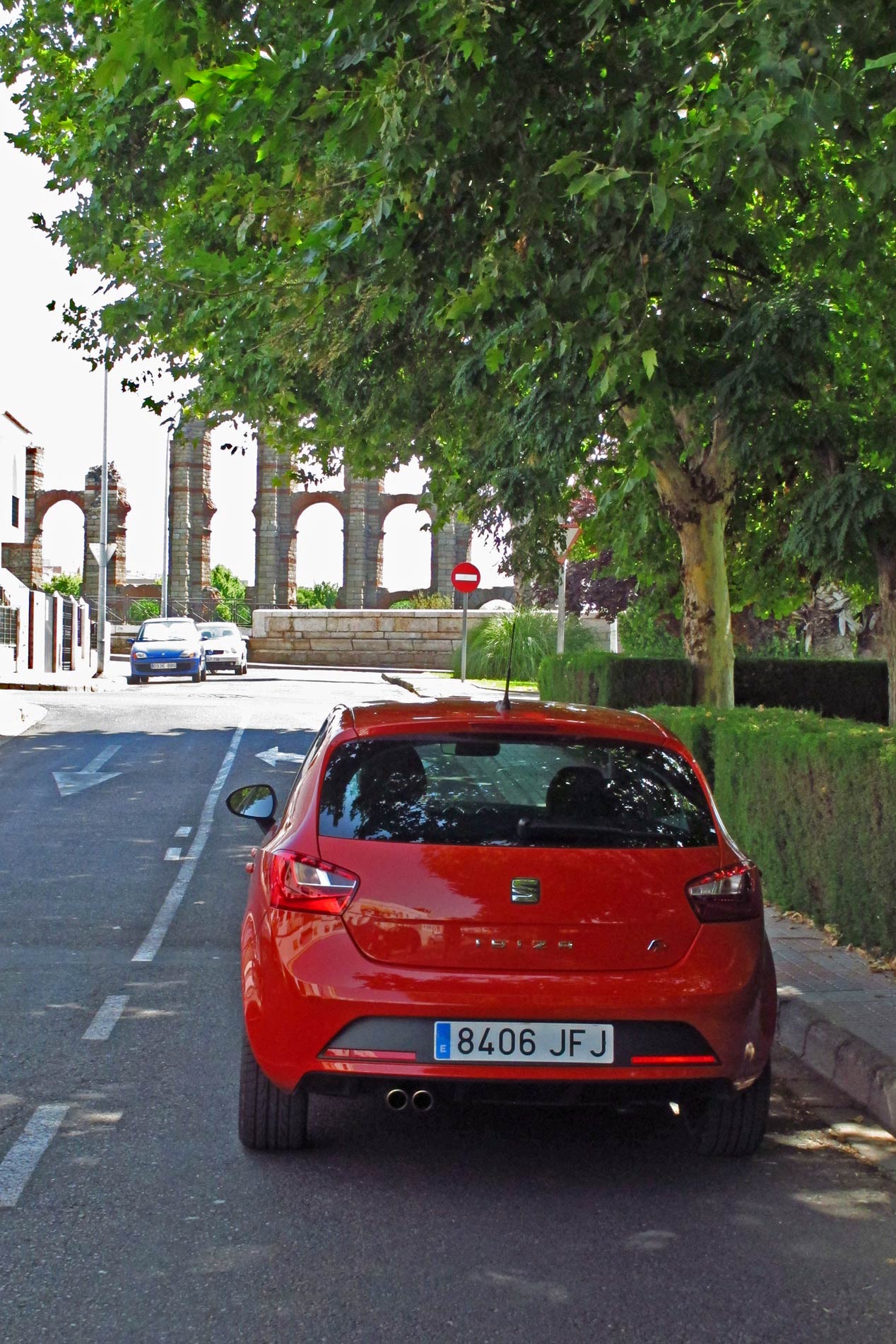 Rutas con el Seat Ibiza: Salamanca- Mérida – Itálica – Playas de Cádiz