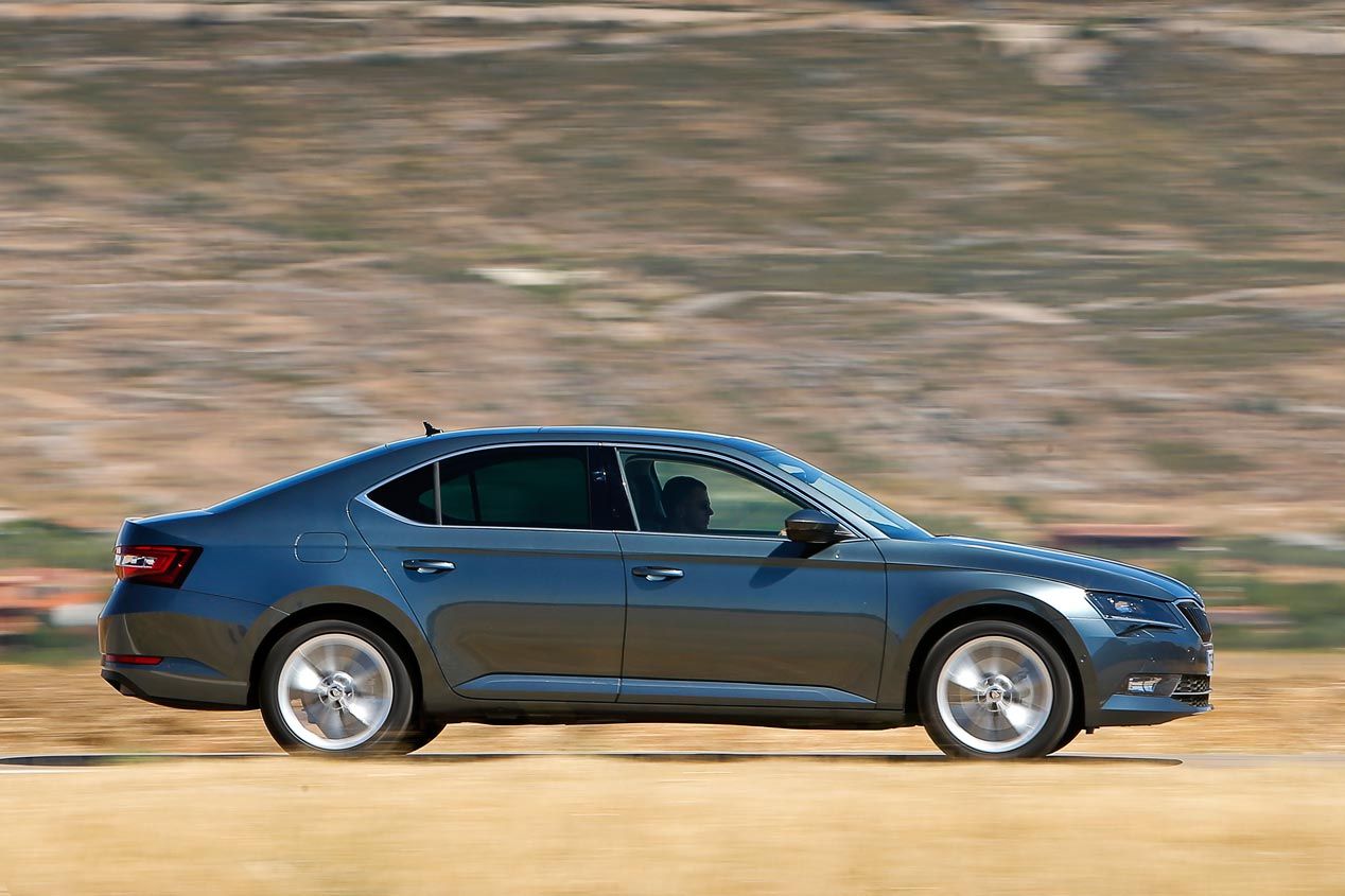 Prueba: Skoda Superb 1.6 TDI 120 Ambition